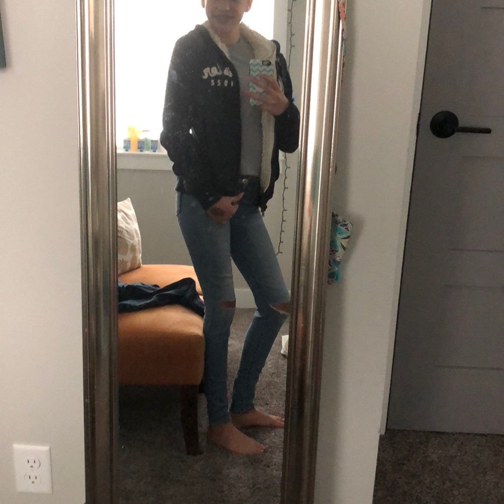 Zip up Hollister hoodie!